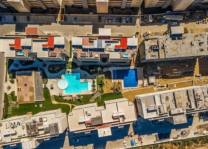 Spectacular Vista Vela - Near Major Attractions, Ac & Balcony Grill Ferienhaus Cabo San Lucas